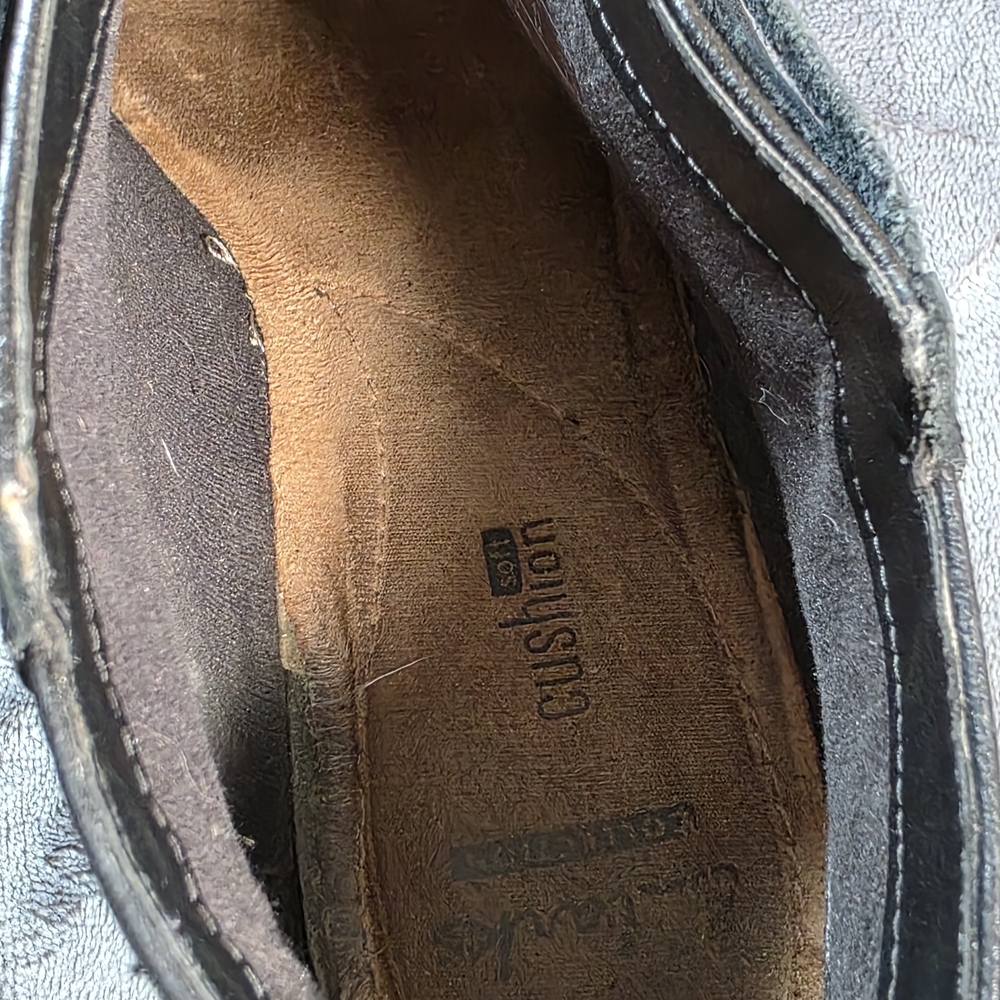 Clarks Artisan Black Leather Zip Ankle Boots Womens Sz 9.5 M Style 26103500 - Picture 10 of 12